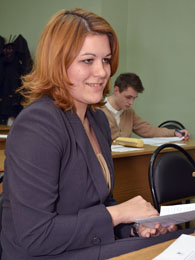 Коланькова Ирина отвечает на вопросы комиссии