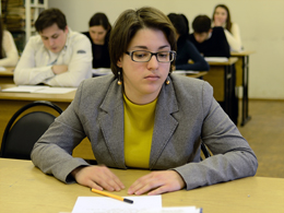 Требушинина Ирина отвечает на вопросы комиссии